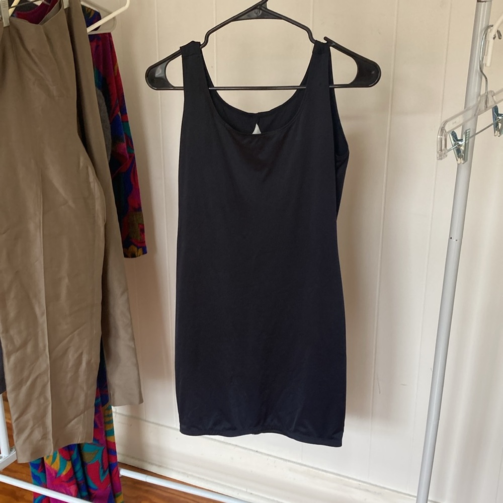 Black Sleeveless Dress